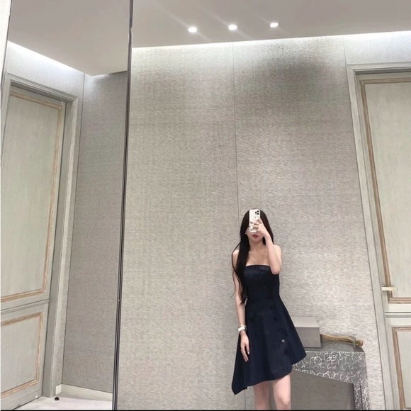 AMNUE 2-piece Blazer & Asymmetrical Strapless Dress Set - Picture 4 of 9